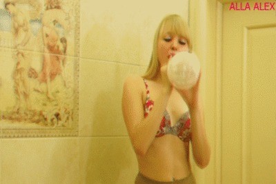 Alla Wears Nylon Pantyhose And Inflates The Balloon With Her Mouth