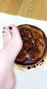 Choco Cake Feet 2