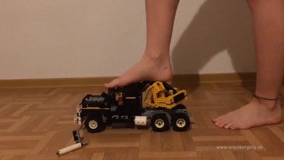 Sneaker-girl Gylvana Crushes A Lego Fucktoy Truck