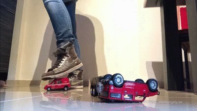 Sneaker-girl Crimson Queen – Crushing Some Toy-cars